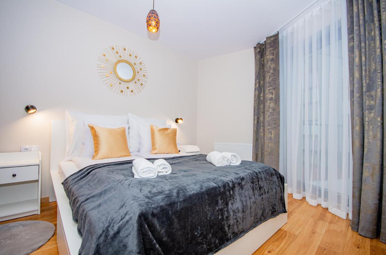 Inpoint Spacious Apartments Near Main Square & Kazimierz District Krakow Luaran gambar