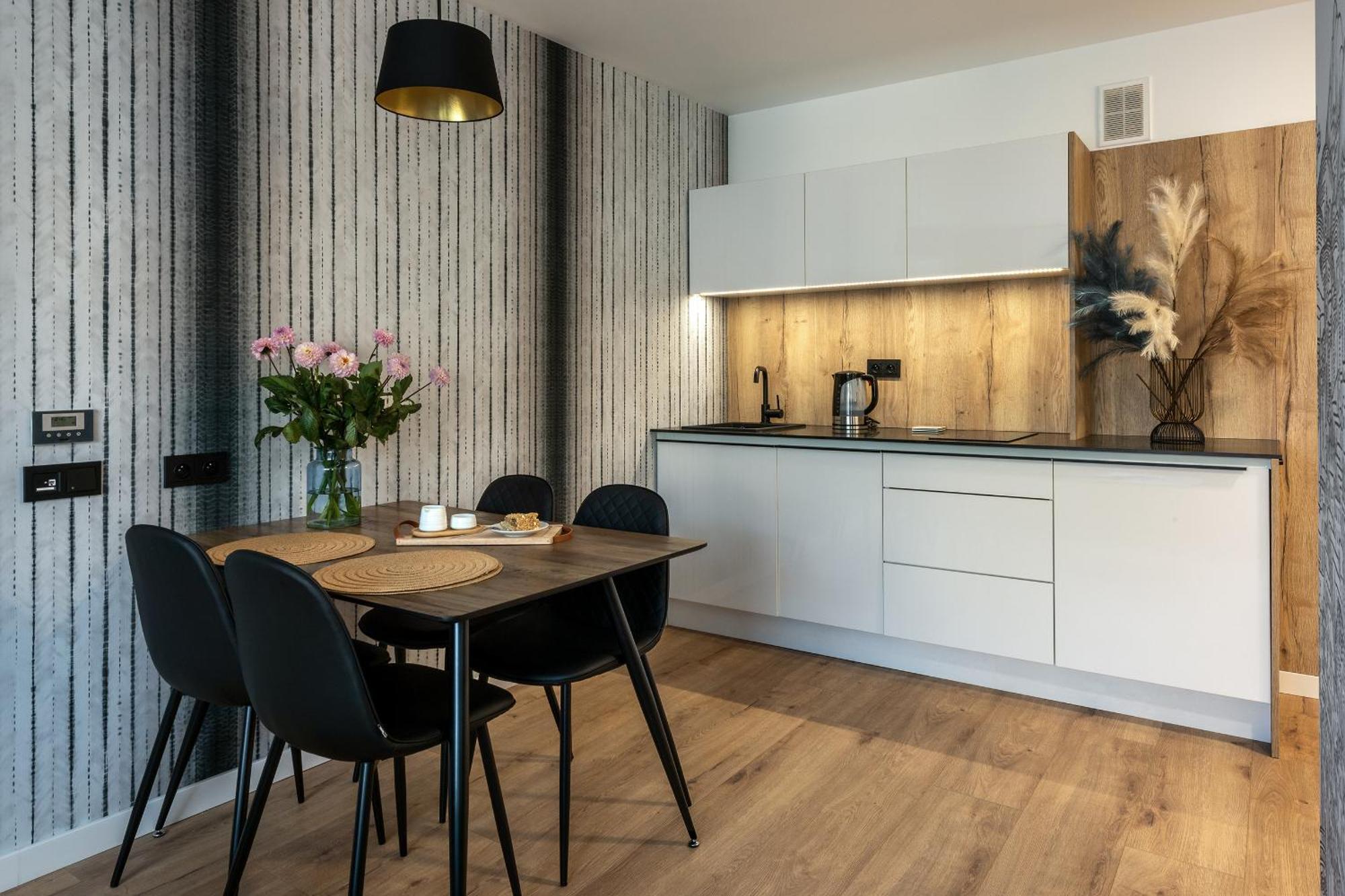 Inpoint Spacious Apartments Near Main Square & Kazimierz District Krakow Bilik gambar