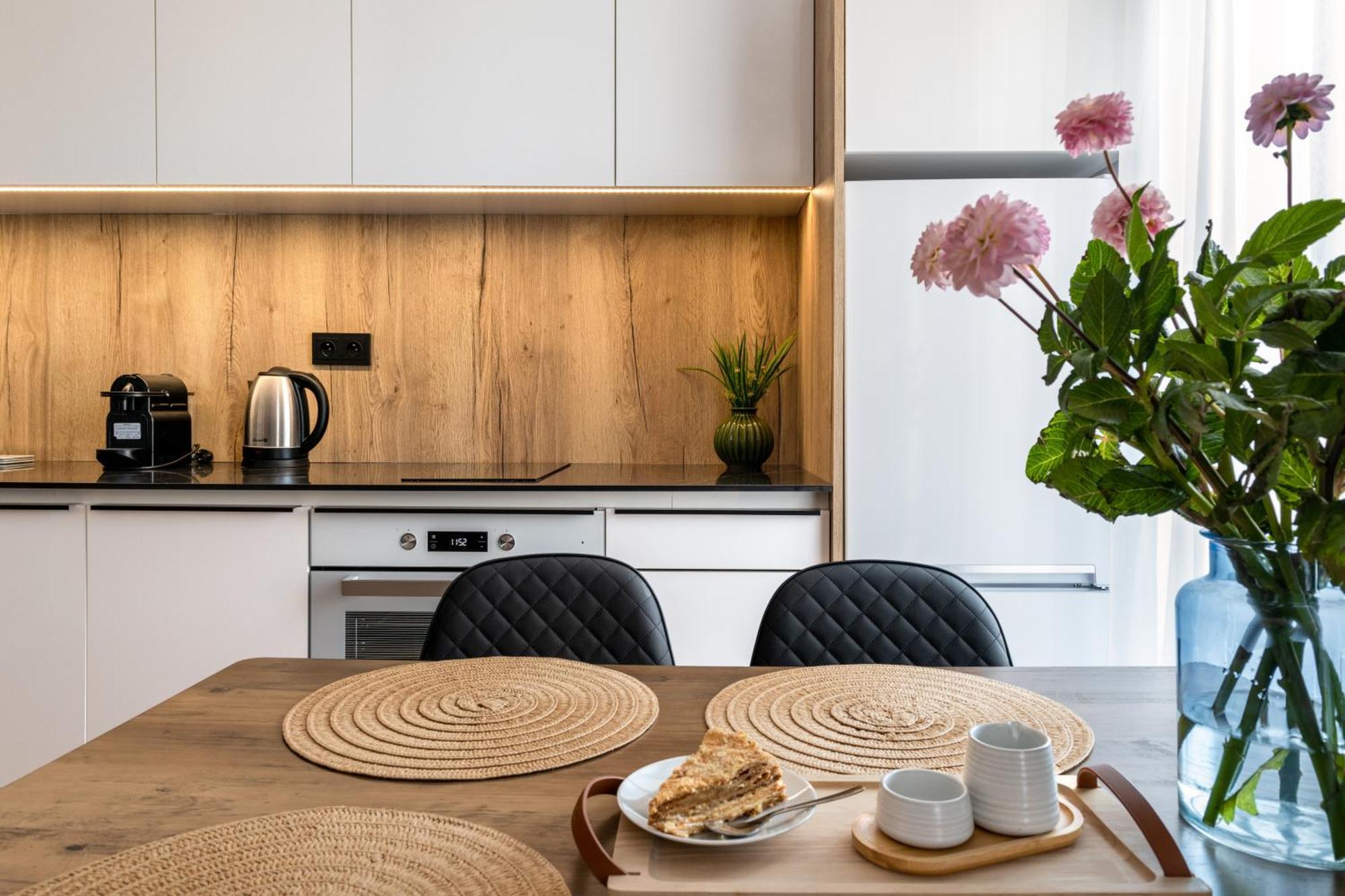 Inpoint Spacious Apartments Near Main Square & Kazimierz District Krakow Bilik gambar