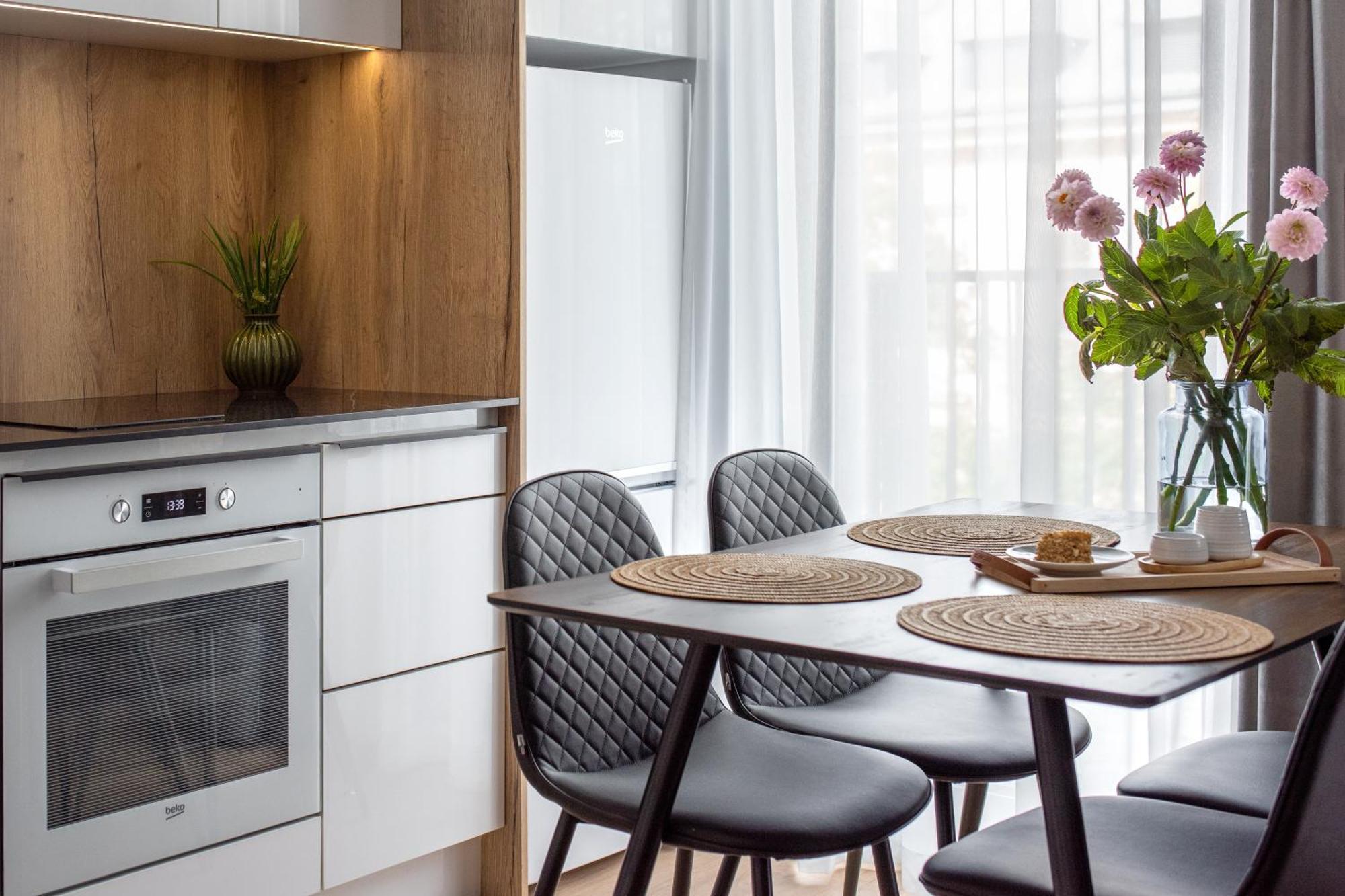 Inpoint Spacious Apartments Near Main Square & Kazimierz District Krakow Bilik gambar
