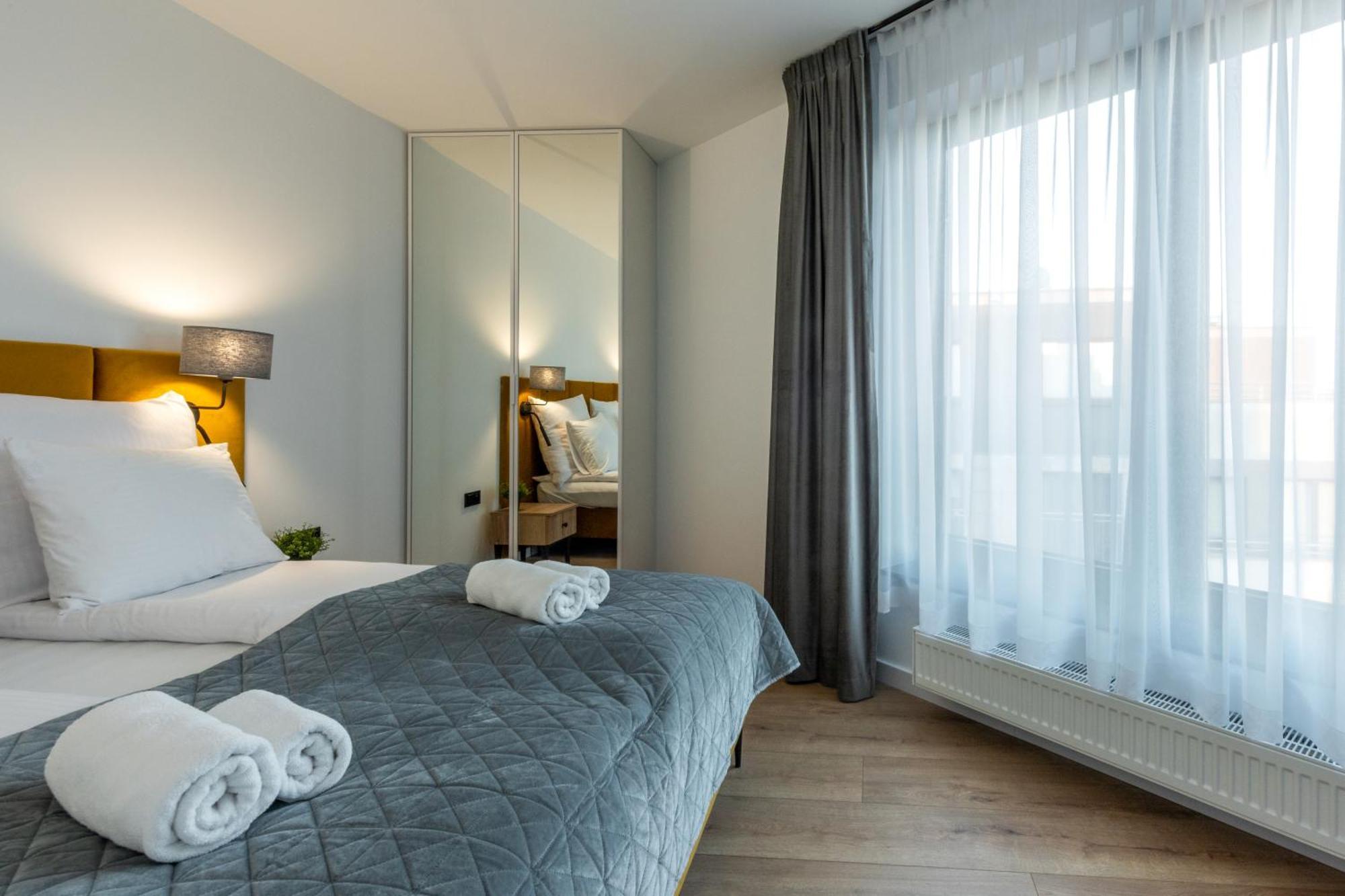 Inpoint Spacious Apartments Near Main Square & Kazimierz District Krakow Bilik gambar