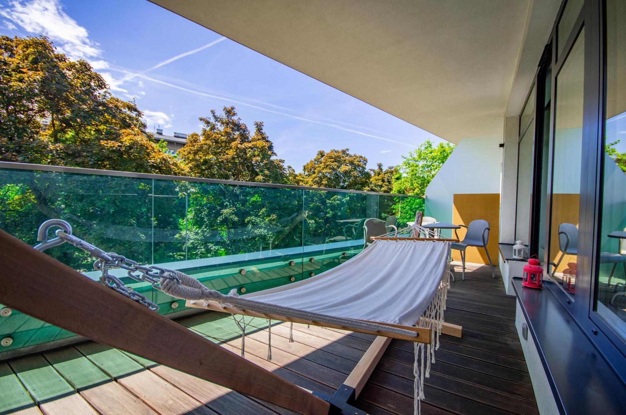 Inpoint Spacious Apartments Near Main Square & Kazimierz District Krakow Luaran gambar